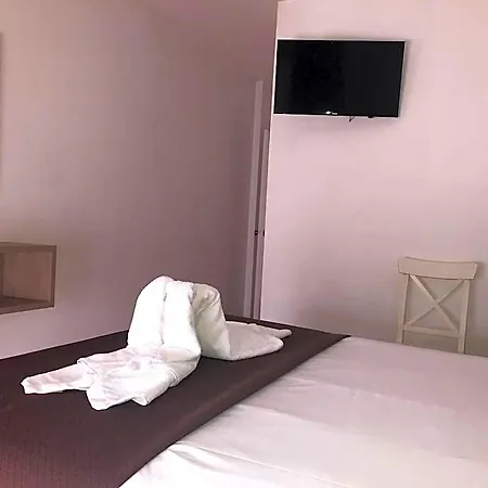 Hotel Hipica Park *